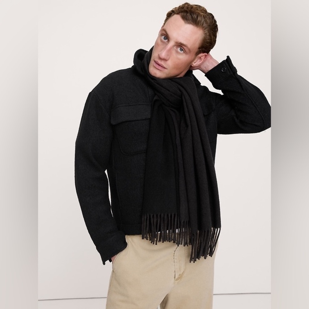 Banana Republic Extra Fine Merino Wool Scarf